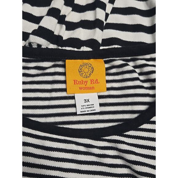 RUBY RD. Black White Striped Bell Sleeve Knit Sweater Top 3X - Picture 5 of 5